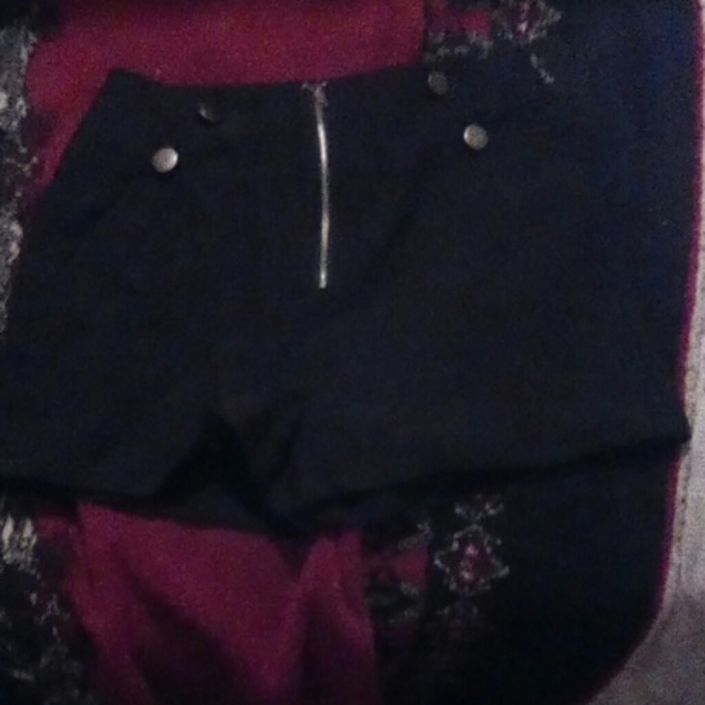 Black short women